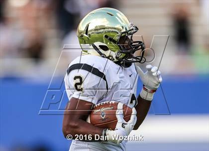 Thumbnail 3 in Plano East vs. Dallas Jesuit (Cotton Bowl Stadium Prep Showcase) photogallery.