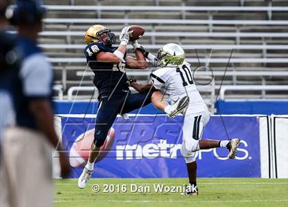 Thumbnail 3 in Plano East vs. Dallas Jesuit (Cotton Bowl Stadium Prep Showcase) photogallery.