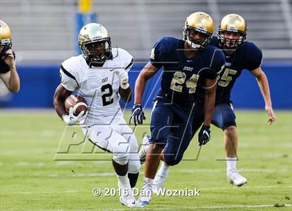 Thumbnail 2 in Plano East vs. Dallas Jesuit (Cotton Bowl Stadium Prep Showcase) photogallery.