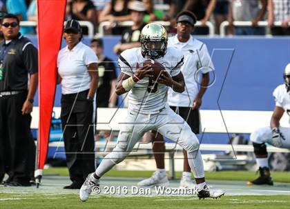 Thumbnail 2 in Plano East vs. Dallas Jesuit (Cotton Bowl Stadium Prep Showcase) photogallery.