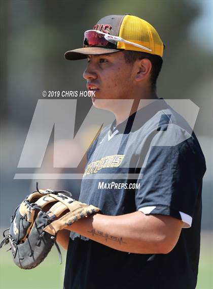 Thumbnail 1 in Sahuarita vs. Salpointe Catholic (Lancer Classic) photogallery.
