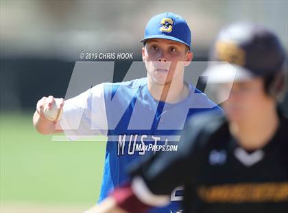 Thumbnail 2 in Sahuarita vs. Salpointe Catholic (Lancer Classic) photogallery.