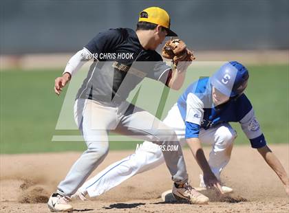 Thumbnail 3 in Sahuarita vs. Salpointe Catholic (Lancer Classic) photogallery.