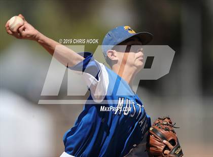 Thumbnail 2 in Sahuarita vs. Salpointe Catholic (Lancer Classic) photogallery.