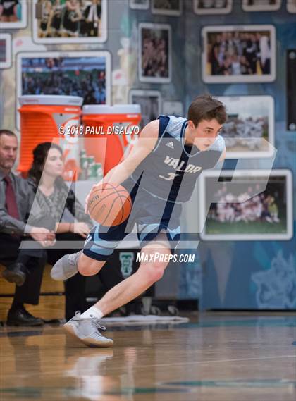 Thumbnail 2 in Valor Christian vs. ThunderRidge photogallery.