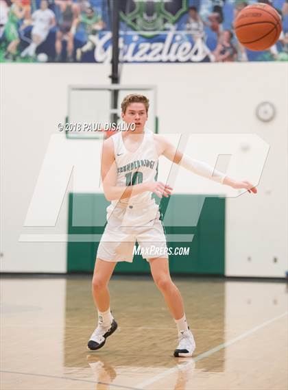 Thumbnail 2 in Valor Christian vs. ThunderRidge photogallery.