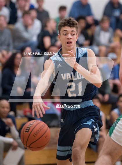 Thumbnail 3 in Valor Christian vs. ThunderRidge photogallery.