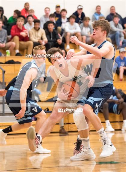 Thumbnail 2 in Valor Christian vs. ThunderRidge photogallery.