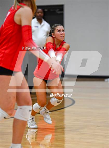 Thumbnail 3 in Gateway College Preparatory vs Salado photogallery.