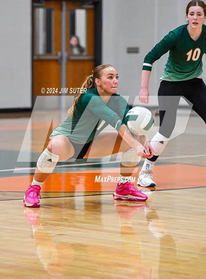 Thumbnail 1 in Gateway College Preparatory vs Salado photogallery.