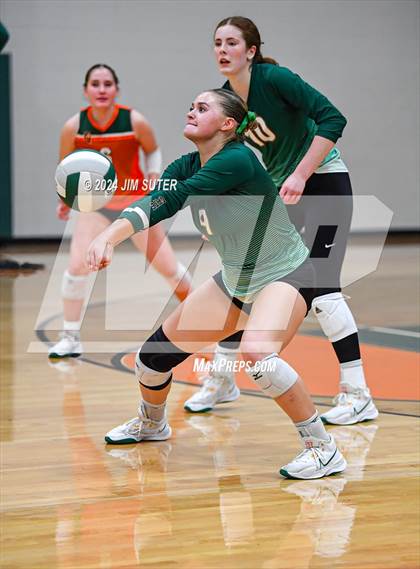 Thumbnail 3 in Gateway College Preparatory vs Salado photogallery.