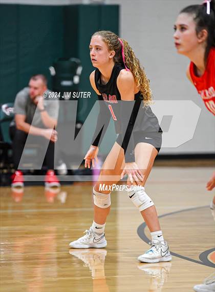 Thumbnail 3 in Gateway College Preparatory vs Salado photogallery.