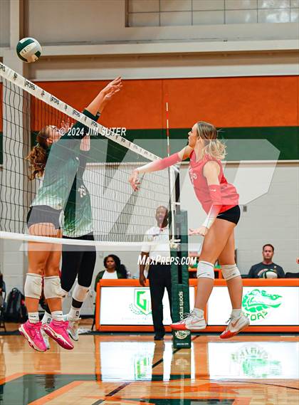 Thumbnail 1 in Gateway College Preparatory vs Salado photogallery.