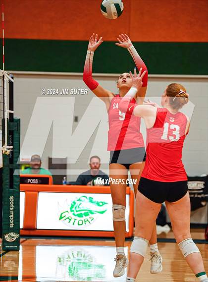 Thumbnail 1 in Gateway College Preparatory vs Salado photogallery.