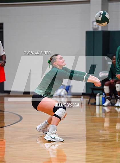 Thumbnail 1 in Gateway College Preparatory vs Salado photogallery.