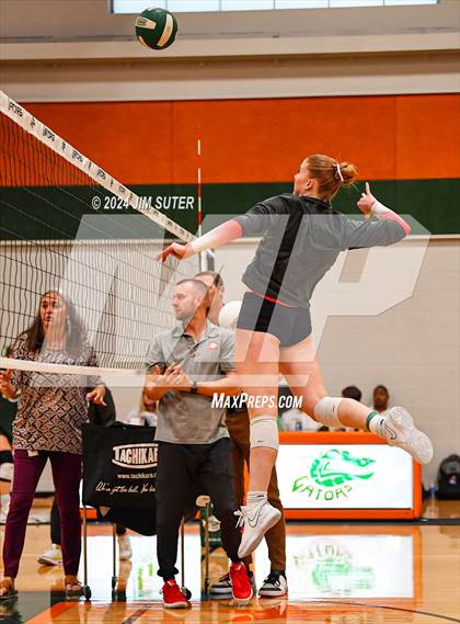 Thumbnail 2 in Gateway College Preparatory vs Salado photogallery.