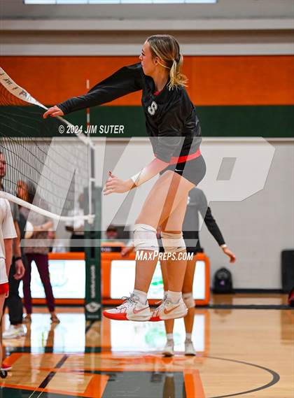 Thumbnail 3 in Gateway College Preparatory vs Salado photogallery.