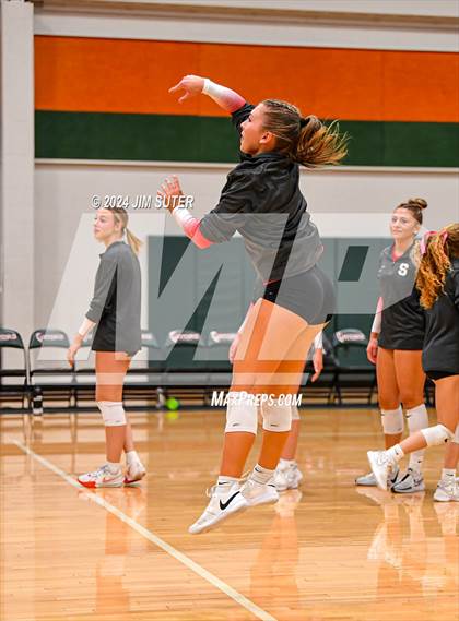 Thumbnail 2 in Gateway College Preparatory vs Salado photogallery.