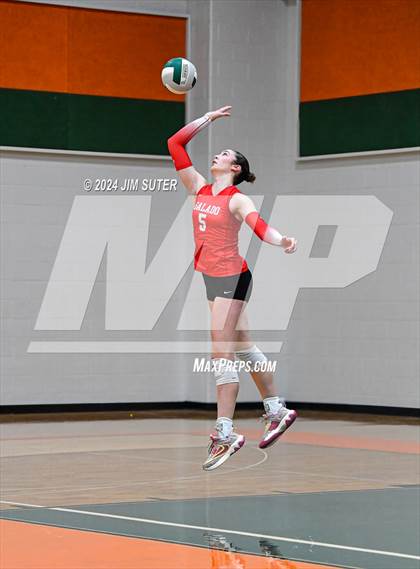 Thumbnail 1 in Gateway College Preparatory vs Salado photogallery.