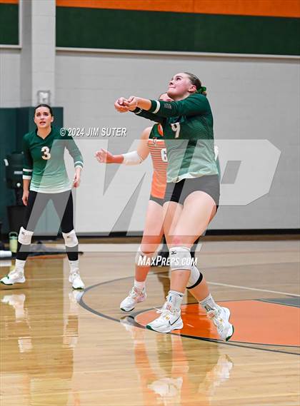 Thumbnail 1 in Gateway College Preparatory vs Salado photogallery.
