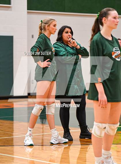 Thumbnail 1 in Gateway College Preparatory vs Salado photogallery.