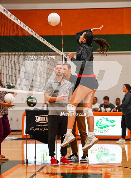 Thumbnail 3 in Gateway College Preparatory vs Salado photogallery.