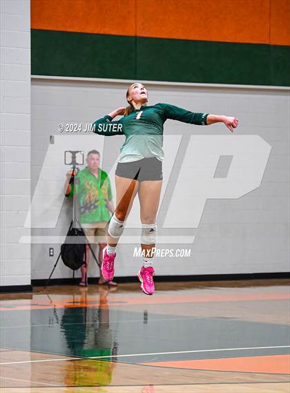 Thumbnail 2 in Gateway College Preparatory vs Salado photogallery.