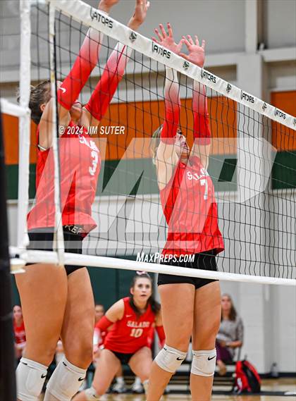 Thumbnail 3 in Gateway College Preparatory vs Salado photogallery.