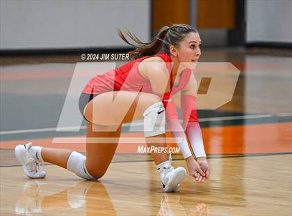 Thumbnail 3 in Gateway College Preparatory vs Salado photogallery.