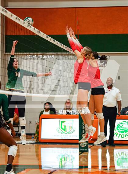 Thumbnail 2 in Gateway College Preparatory vs Salado photogallery.