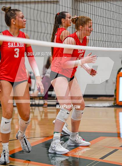 Thumbnail 3 in Gateway College Preparatory vs Salado photogallery.