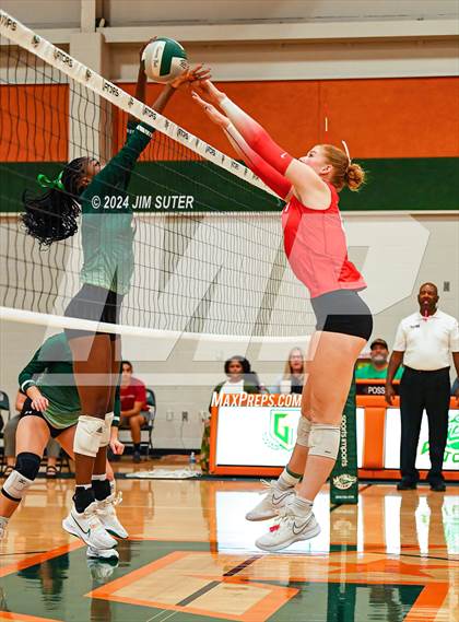 Thumbnail 1 in Gateway College Preparatory vs Salado photogallery.