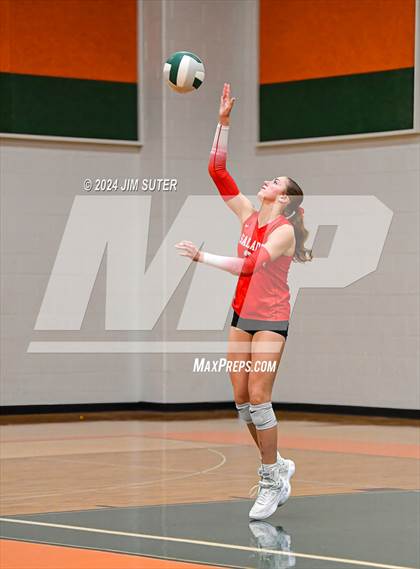 Thumbnail 3 in Gateway College Preparatory vs Salado photogallery.