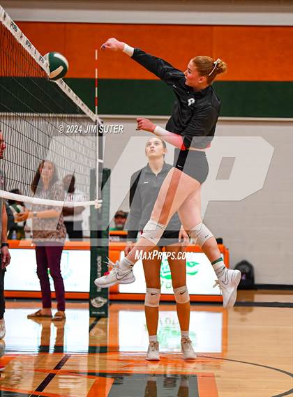 Thumbnail 1 in Gateway College Preparatory vs Salado photogallery.