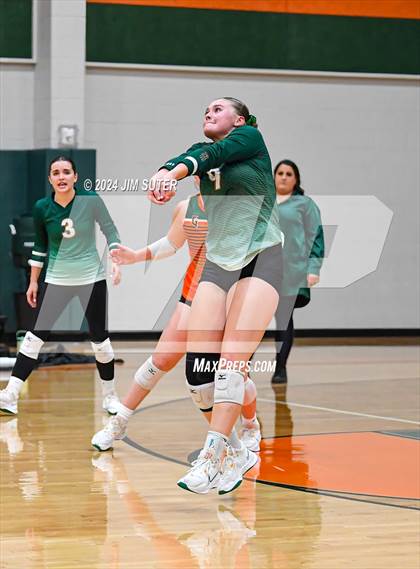 Thumbnail 3 in Gateway College Preparatory vs Salado photogallery.