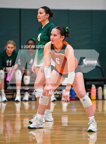 Thumbnail 2 in Gateway College Preparatory vs Salado photogallery.