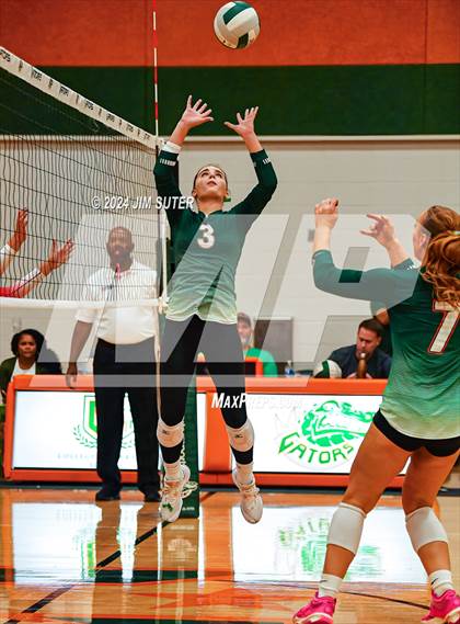 Thumbnail 3 in Gateway College Preparatory vs Salado photogallery.