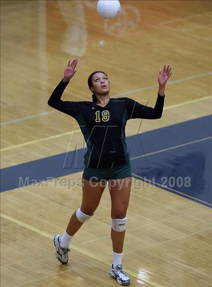 Thumbnail 2 in Mira Costa vs. Santa Margarita (CIF SS D1-AA Final) photogallery.