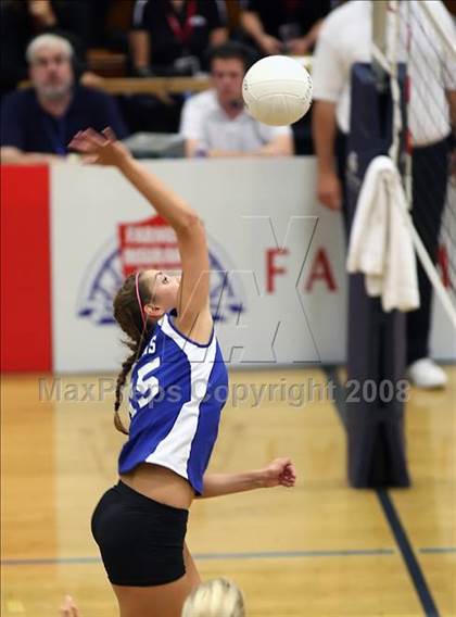 Thumbnail 2 in Mira Costa vs. Santa Margarita (CIF SS D1-AA Final) photogallery.