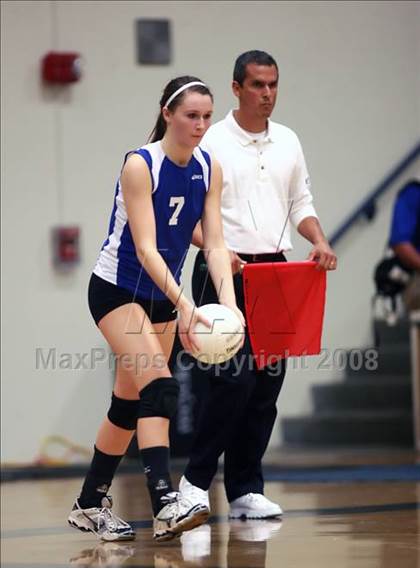 Thumbnail 3 in Mira Costa vs. Santa Margarita (CIF SS D1-AA Final) photogallery.
