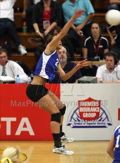 Thumbnail 3 in Mira Costa vs. Santa Margarita (CIF SS D1-AA Final) photogallery.