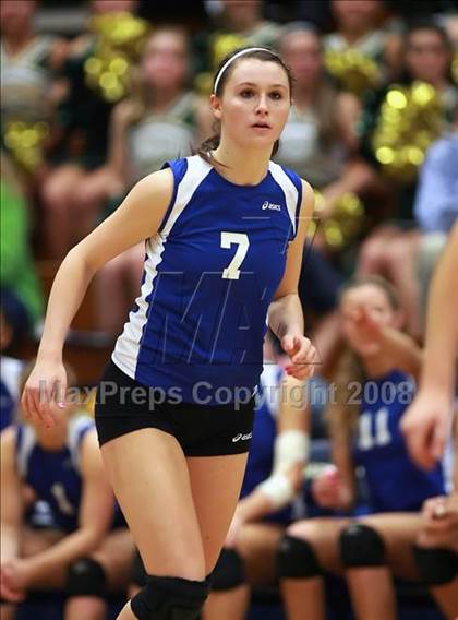 Thumbnail 1 in Mira Costa vs. Santa Margarita (CIF SS D1-AA Final) photogallery.
