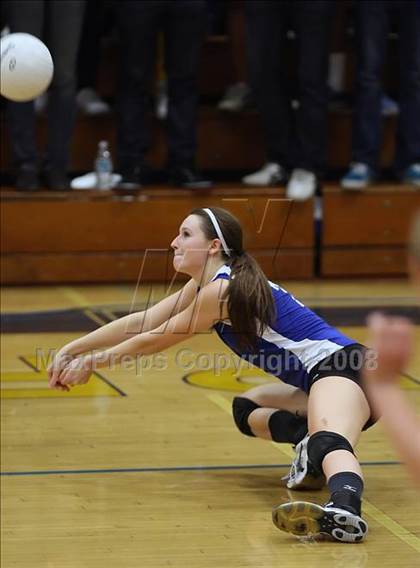 Thumbnail 3 in Mira Costa vs. Santa Margarita (CIF SS D1-AA Final) photogallery.