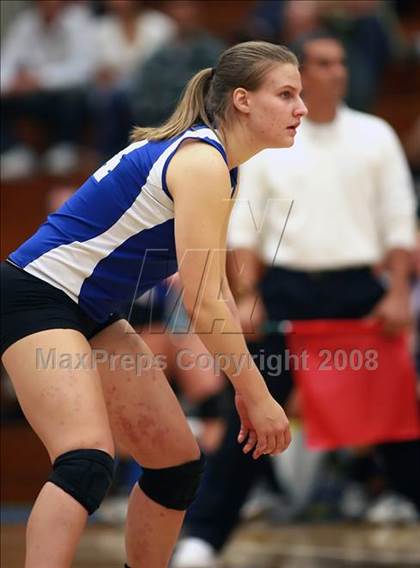 Thumbnail 3 in Mira Costa vs. Santa Margarita (CIF SS D1-AA Final) photogallery.