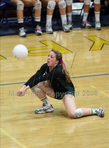 Thumbnail 3 in Mira Costa vs. Santa Margarita (CIF SS D1-AA Final) photogallery.