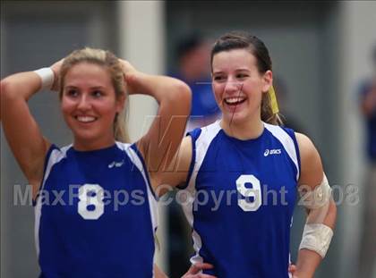 Thumbnail 3 in Mira Costa vs. Santa Margarita (CIF SS D1-AA Final) photogallery.