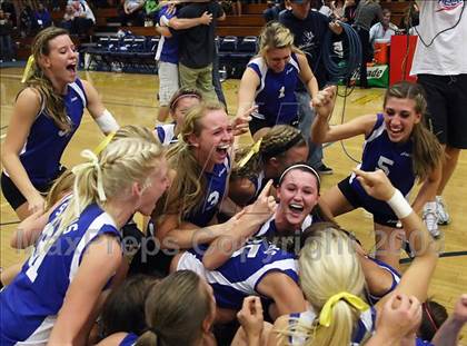 Thumbnail 3 in Mira Costa vs. Santa Margarita (CIF SS D1-AA Final) photogallery.