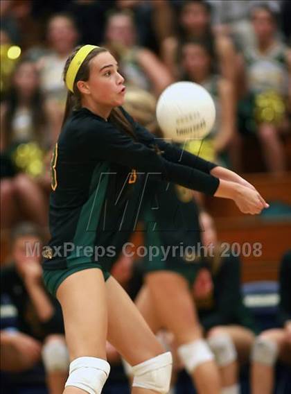 Thumbnail 2 in Mira Costa vs. Santa Margarita (CIF SS D1-AA Final) photogallery.