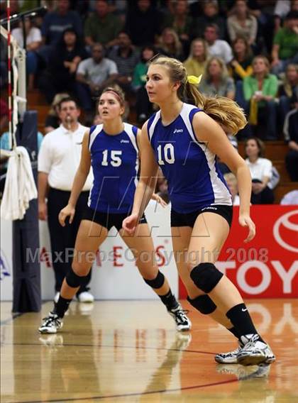 Thumbnail 1 in Mira Costa vs. Santa Margarita (CIF SS D1-AA Final) photogallery.