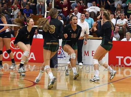 Thumbnail 3 in Mira Costa vs. Santa Margarita (CIF SS D1-AA Final) photogallery.